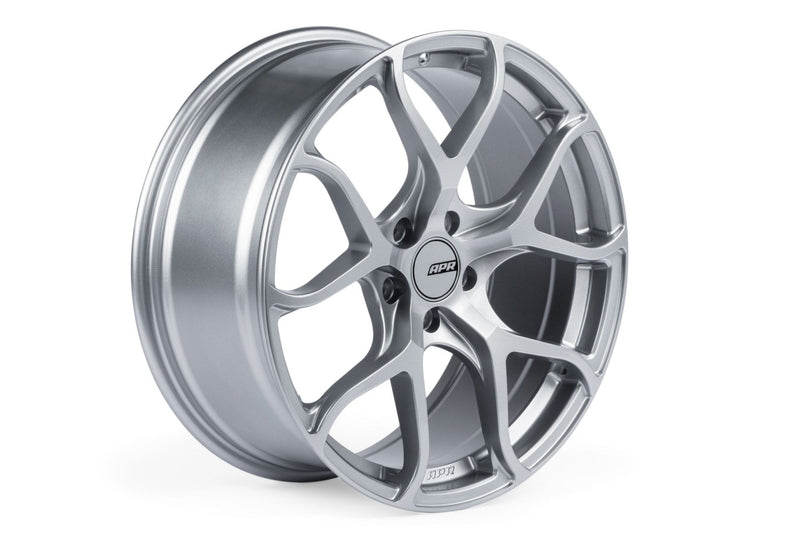 APR A01 Flow Formed Wheels
